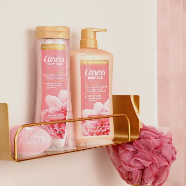 Photo from @caress handle, with 1 product.