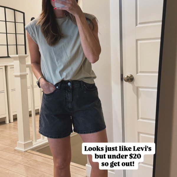 Photo from @kwaitineedthat handle, with 1 product.