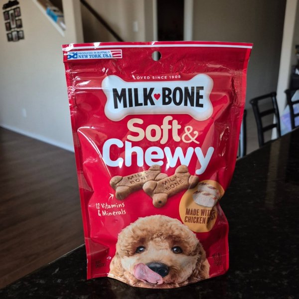 Photo from @petal8485 handle, with 1 product.