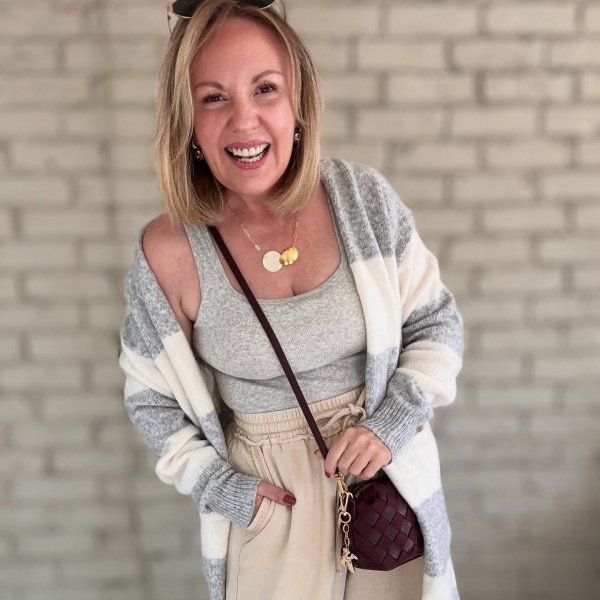 Photo from @shortgirlbigmood handle, with 1 product.