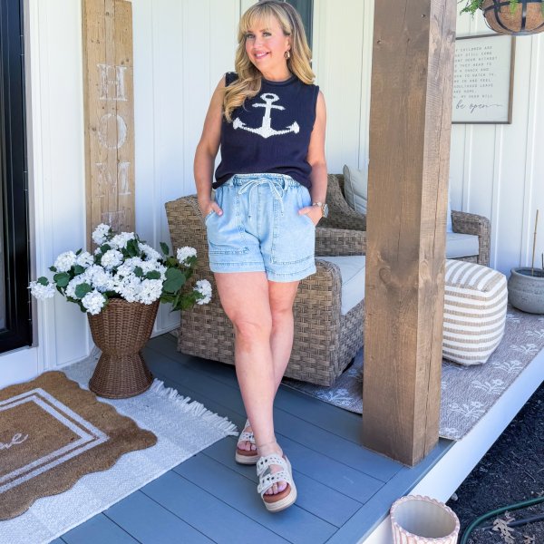 Photo from @charlottegrovefarmhouse handle, with 3 products.