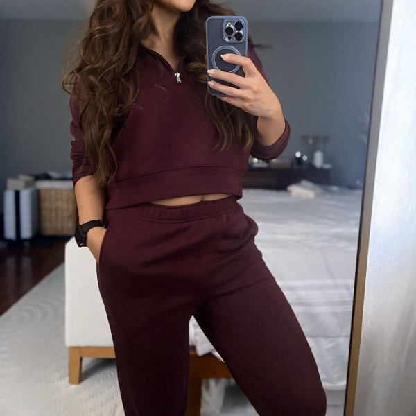 Photo from @m_a_r_i_b_y handle, with 2 products.