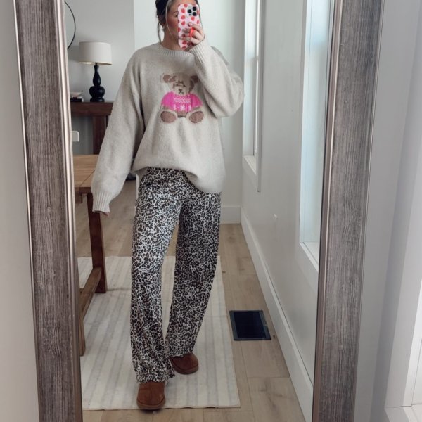 Photo from @mackenseyfreeman handle, with 3 products.