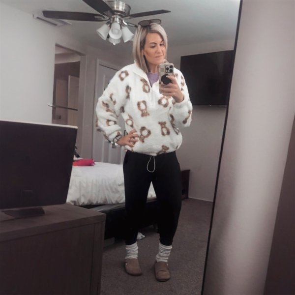 Photo from @samjthurber handle, with 1 product.