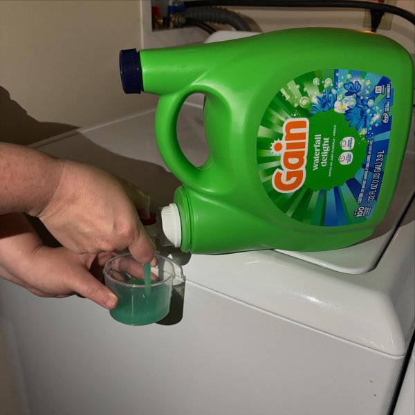 Photo from @mrsleeman03_17_19 handle, with 1 product.