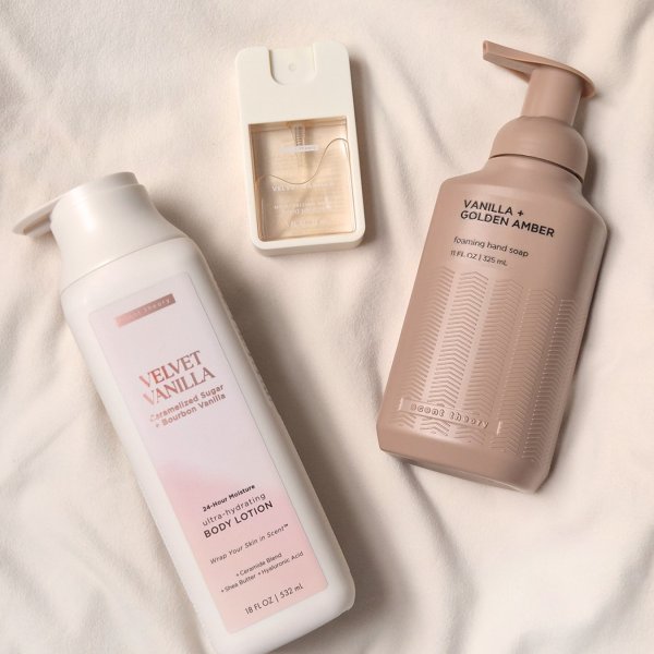 Photo from @myscenttheory handle, with 2 products.