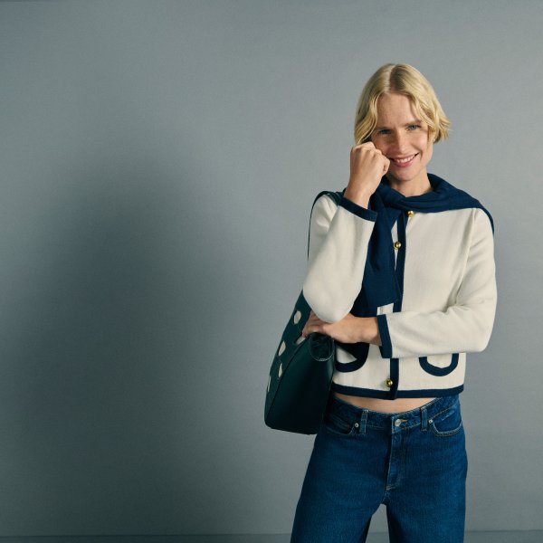 Photo from @walmartstyle handle, with 1 product.