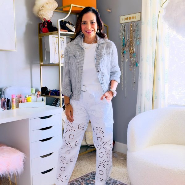 Photo from @kaylaboothkloset handle, with 1 product.