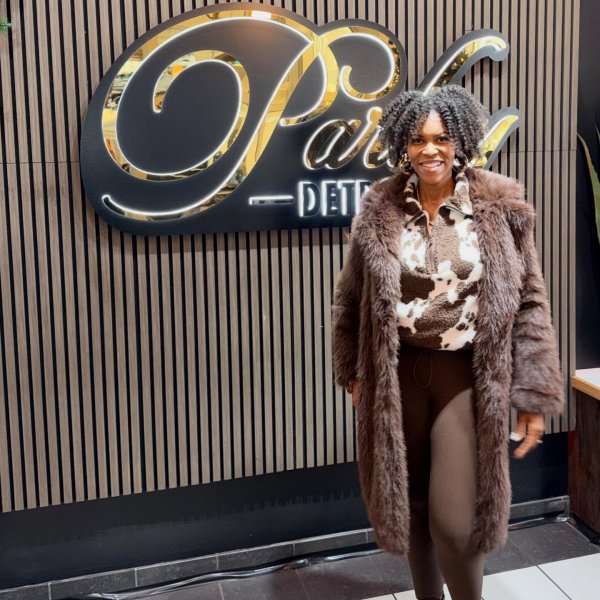 Photo from @theunapologeticdiva handle, with 1 product.