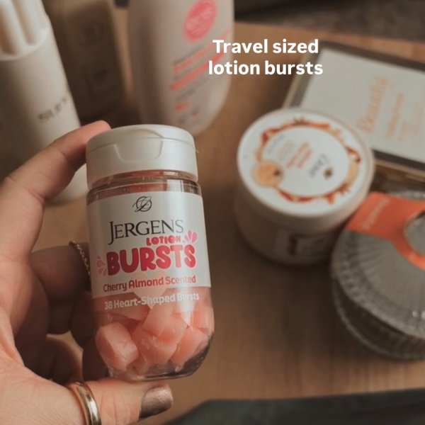 Photo from @that_cozyy_corner handle, with 1 product.