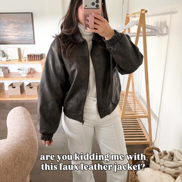 Photo from @sandyalamode handle, with 1 product.