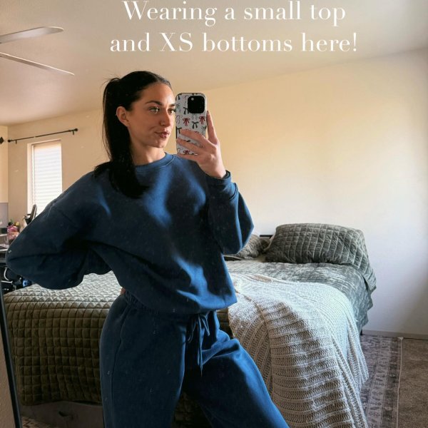 Photo from @modernmamafinds_withtay handle, with 2 products.