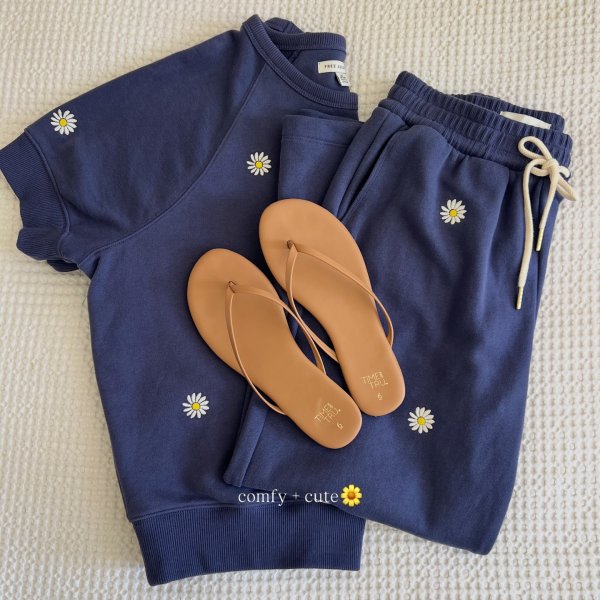 Photo from @jaclynmgusha handle, with 3 products.