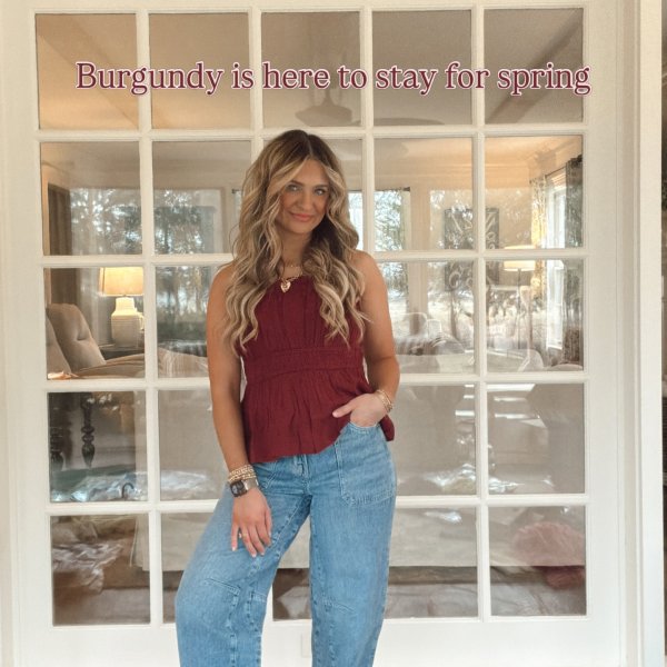 Photo from @hannaehenderson handle, with 3 products.