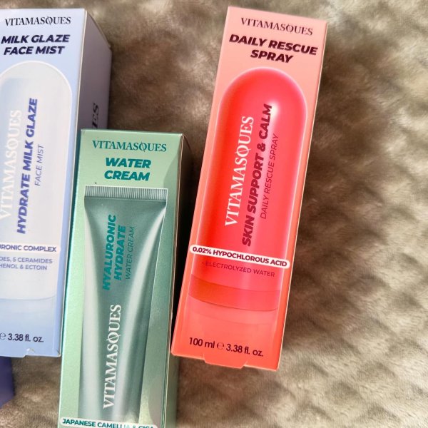 Photo from @useupchallenge handle, with 3 products.