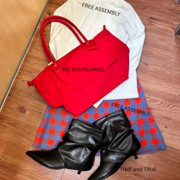 Photo from @thewalmartedit handle, with 3 products.