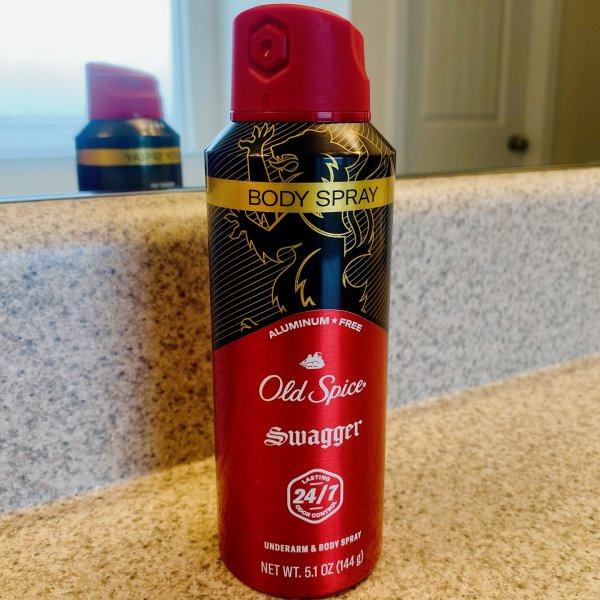 Photo from @estefania_vines handle, with 1 product.