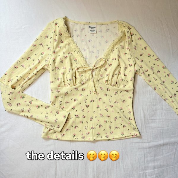 Photo from @kyndallwearswhat handle, with 1 product.