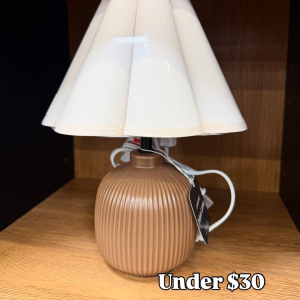 Photo from @shopthedealwithme handle, with 1 product.