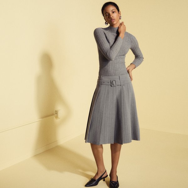 Photo from @walmartstyle handle, with 2 products.