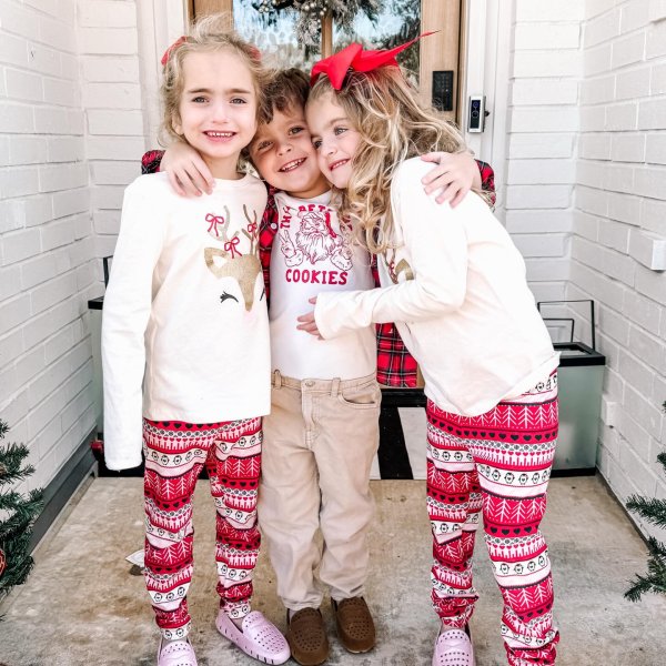 Photo from @doubleshotofbabies handle, with 1 product.