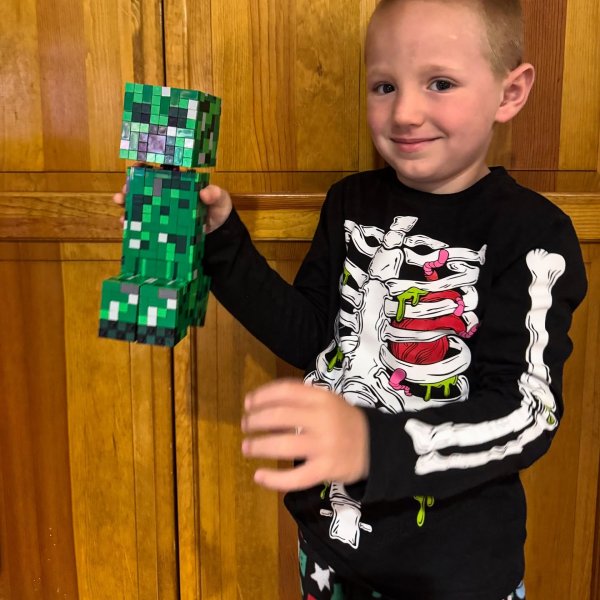 Photo from @lego.legend2019 handle, with 1 product.