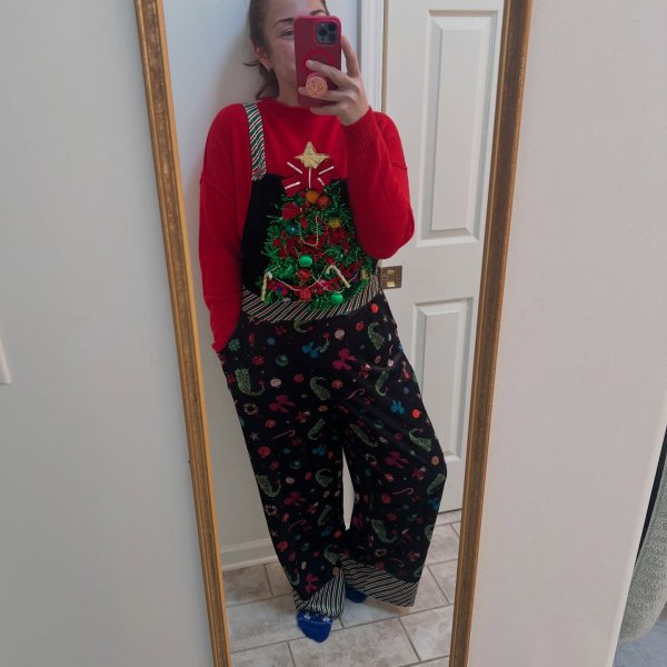 Photo from @what_maggie_wore handle, with 1 product.