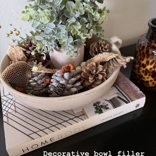 Photo from @findsbynic handle, with 3 products.