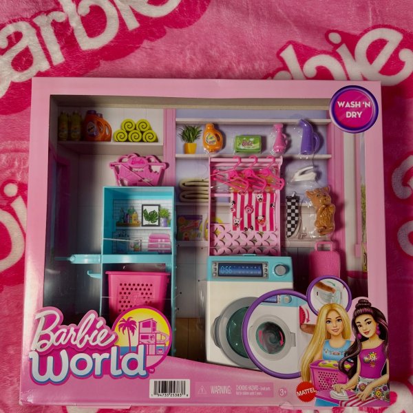 Photo from @azusabarbie handle, with 1 product.