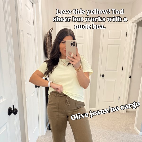 Photo from @hollylikestoshop handle, with 2 products.