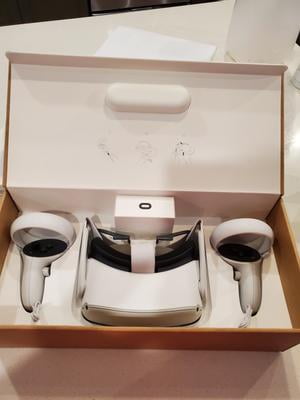 Oculus Quest 2 Advanced All-In-One Virtual Reality Headset 64 GB
