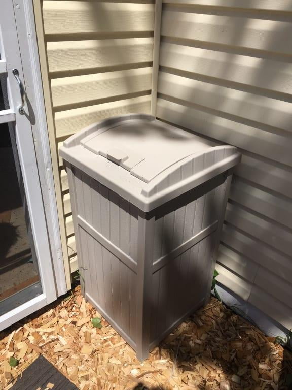 Suncast 33 Gallon Outdoor Hideaway, Outdoor Patio Garbage Can