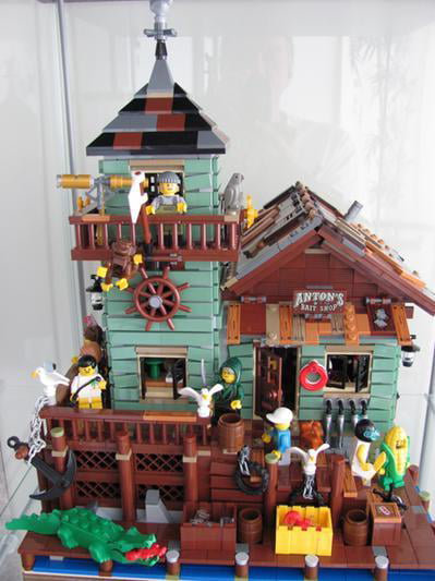 LEGO Ideas Old Fishing Store 21310 Building Set 2,049 Pieces