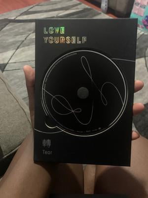 Poster Blackpink BTS Love Yourself Tear (U Version) 3rd Album Bangtan Poster Blackpink BTS Love Yourself Tear (U Version) 3rd Album Bangtan