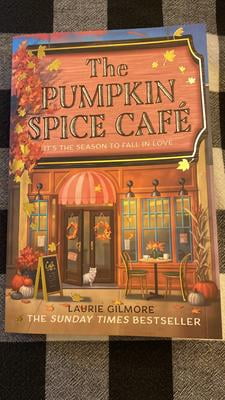 Laurie Gilmore, The Pumpkin Spice Caf√©, Paperback, Fall Vibes