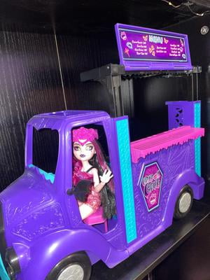 Monster High Draculaura Doll and Fangtastic Rockin' Food Truck
