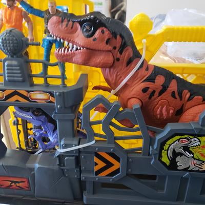 Dinosaur Mega Play Set 28 Pieces Action Figures Sounds Effects and Light Up Eyes 
