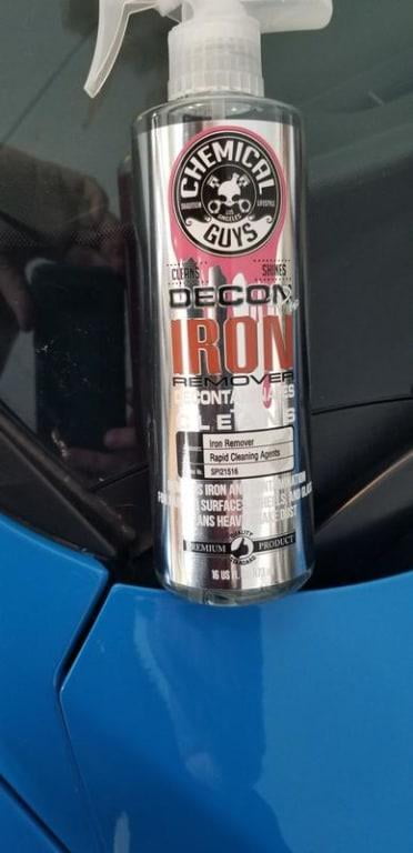Chemical Guys  DeCon Pro Iron Remover & Wheel Cleaner (16oz) – GO  Motorsports Shop