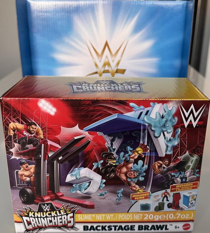 WWE Knuckle Crunchers Backstage Brawl Playset with 5 Accessories
