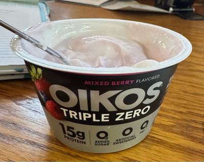 oigurt 30包３箱 Oikos Organic Triple Zero Mixed Berry Nonfat Greek Yogurt, Stevia