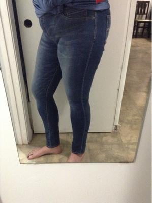 levis totally shaping pull on skinny jeans