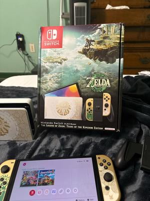 Nintendo Switch – OLED Model - The Legend of Zelda: Tears of the