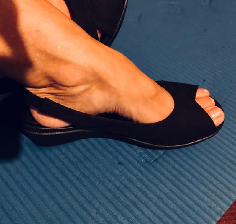 Crocs women's leigh ann slingback wedge Clearance