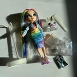 Image 3 of customer photos