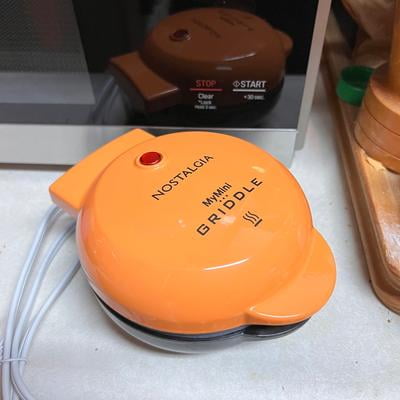 Nostalgia MGD5OR My Mini Personal Electric Griddle - Eggs, Omelets