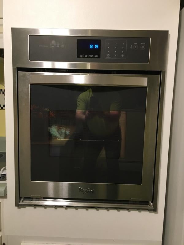Whirlpool 24 BuiltIn Single Electric Wall Oven Stainless, 57 OFF