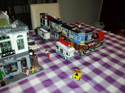 lego creator deli