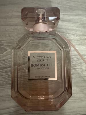 Victoria's Secret Bombshell Seduction Eau De Parfum Spray