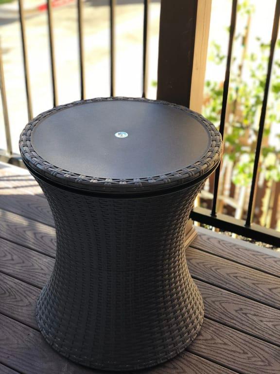 Keter Outdoor Patio Table With 7 5 Gallon Beer Cooler Patio Ideas