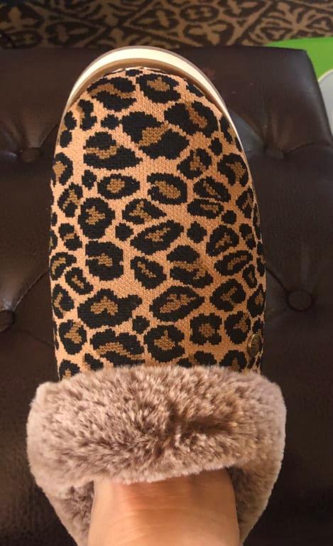 Cuddle faux best sale fur slipper